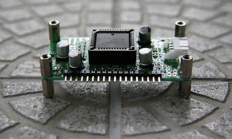 Elektronikentwicklung und Messtechnik bei Ziehesberger Elektronik